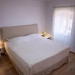 Familija Lovrinovi Retreat - Relax&reconnect * Zvoneca