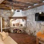 Familija Lovrinovi Retreat - Relax&reconnect Daire *