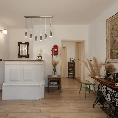 Familija Lovrinovi Retreat With Shared Pool Apartament *