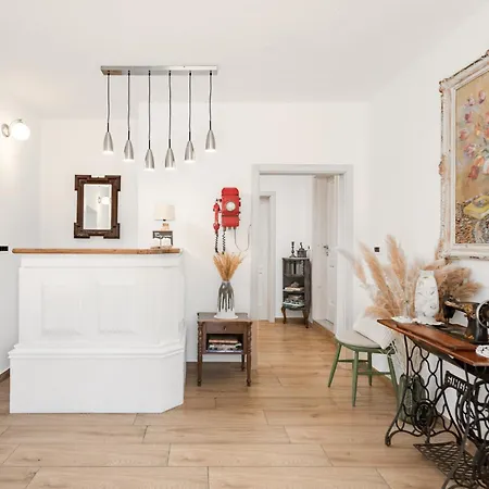 Familija Lovrinovi Retreat With Shared Pool Lejlighed *