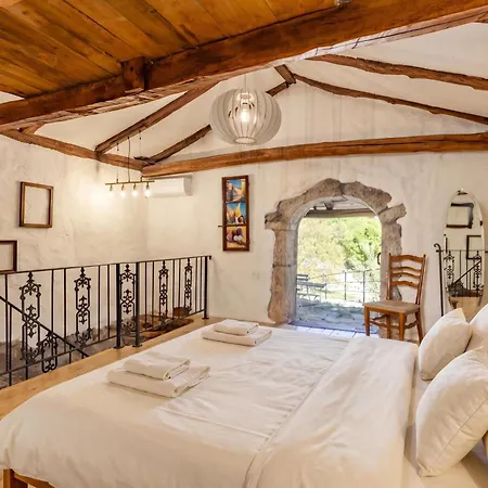 Apartman Nature & Pool Escape Lovrinovi Zvoneća