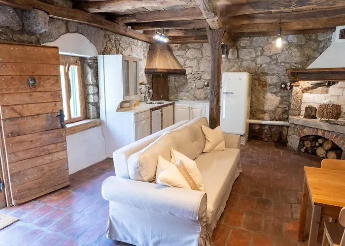 Familija Lovrinovi Retreat - Relax&reconnect * Zvoneca
